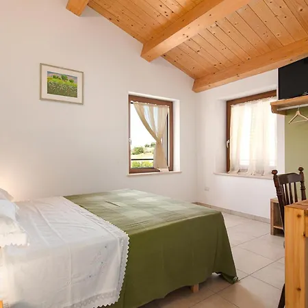 דירה Fattoria Cerqua And