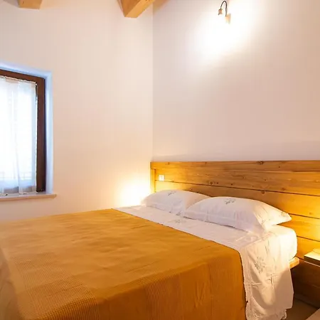 Fattoria Cerqua And דירה מונטגרנרו